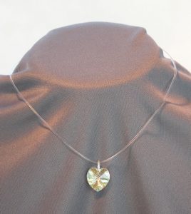 Conjunto collar con pendientes corazón cristal Swarovski