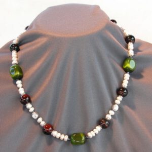 Collar de perlas con ojo de gato y ágata miracle