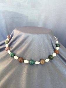 Collar gargantilla artesanal de ÁGATA INDIA con PERLAS cultivadas (Mod. 68), hecho a mano